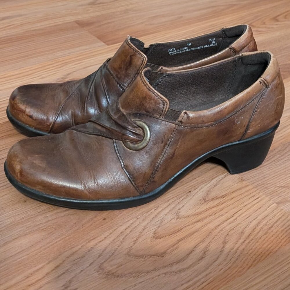 Clarks Bendables Shoes Women's Size 7M 38479 Slip-on Block Heel Booties